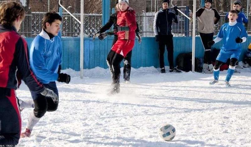 冰雪装备市场规模攀升，行业景气度延续